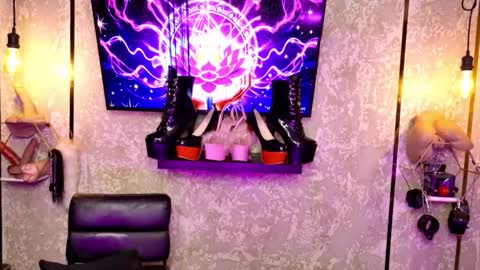 estefania1812 online show from 03.17.26