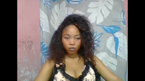 estelah20 online show from 02.07.26