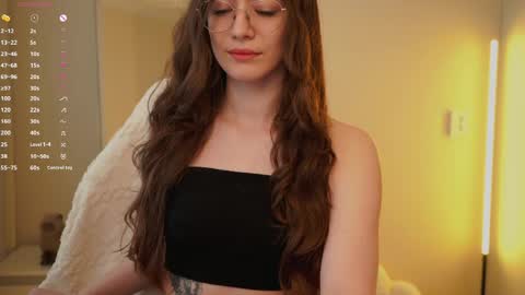 Ester online show from 05.14.26