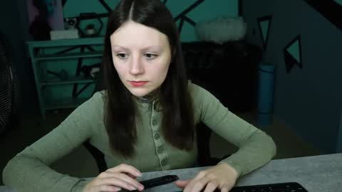 Snapshot of esterhernandes chatting on 01.10.25 kelt0901 - my channel in telegra online show from 01.10.25