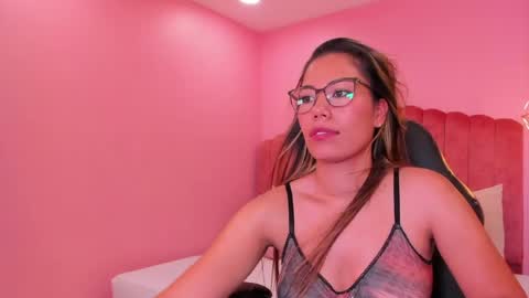 esther_xo online show from 06.26.26