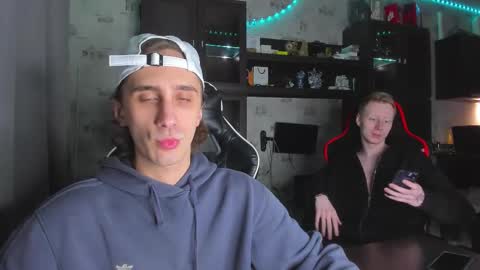 LOUIS online show from 11.28.25