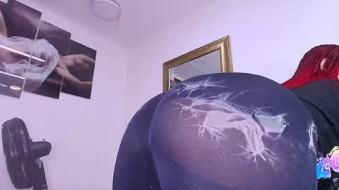 Estrella online show from 02.04.25