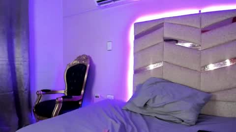 Snapshot of eterea_blow chatting on 02.05.25 Eterea online show from 02.05.25