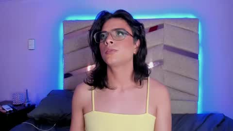 Snapshot of eterea_blow chatting on 03.12.25 Eterea online show from 03.12.25