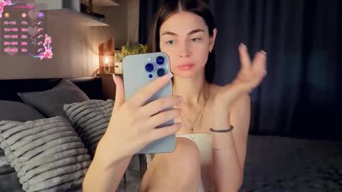 Mary online show from 10.07.25