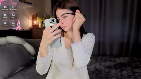 Mary online show from 10.20.25