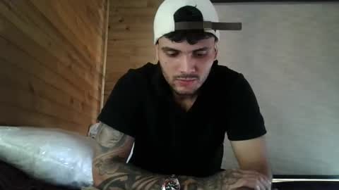 Snapshot of ethajobs05 chatting on 04.13.26 ethajobs05 online show from 04.13.26