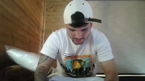 Snapshot of ethajobs05 chatting on 04.15.26 ethajobs05 online show from 04.15.26