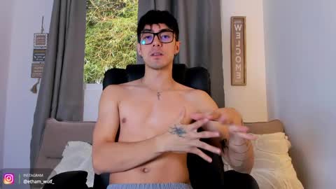 etham_wolf1 online show from 06.04.26