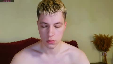 Ethan online show from 05.10.26