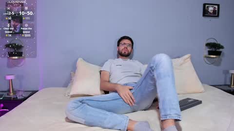 Snapshot of ethan_adam chatting on 01.21.25 ADAM TAYLOR ETHAN CAMBAL INDEPENDENT MODELS online show from 01.21.25