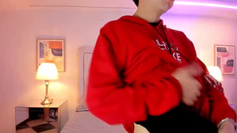 Snapshot of ethan_and_ava chatting on 01.26.25 ethan and ava online show from 01.26.25