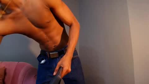 King Ethan online show from 02.24.25