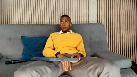 King Ethan online show from 10.27.25