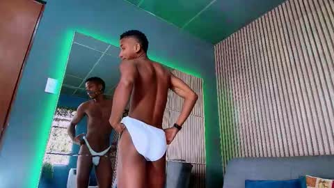 Snapshot of ethan_fox11 chatting on 02.04.26 King Ethan online show from 02.04.26