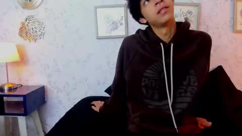 Snapshot of ethan_qop chatting on 03.16.26 Ethan online show from 03.16.26