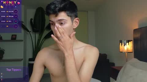 Joan online show from 11.08.25