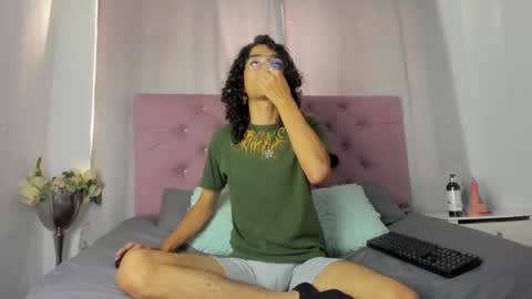 ethanblackwoodd online show from 10.09.25