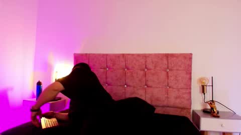 Snapshot of ethanconnor_ chatting on 01.19.26 ethanconnor_ online show from 01.19.26