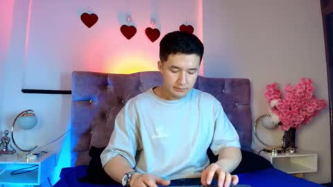 Snapshot of ethanconnor_ chatting on 02.14.26 ethanconnor_ online show from 02.14.26