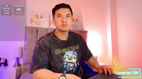 Snapshot of ethanconnor_ chatting on 02.15.26 ethanconnor_ online show from 02.15.26