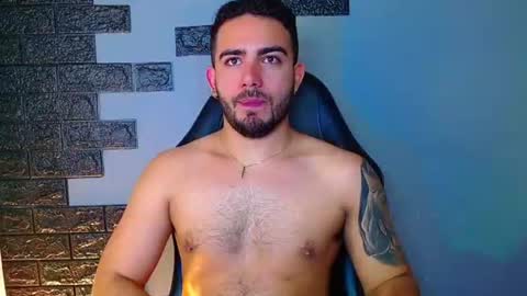 Snapshot of ethanhairy chatting on 07.04.26 Ethan online show from 07.04.26