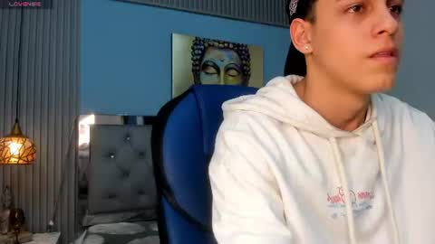ethanx18 online show from 06.11.26