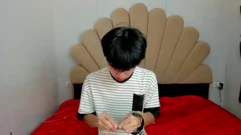 Snapshot of ethereal_ethan chatting on 02.16.25 Ethan online show from 02.16.25