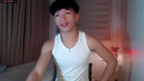 Snapshot of etherealboytoy4hire chatting on 07.21.26 Rey online show from 07.21.26