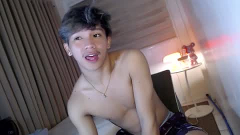 Snapshot of etherealboytoy4hire chatting on 08.05.26 Rey online show from 08.05.26