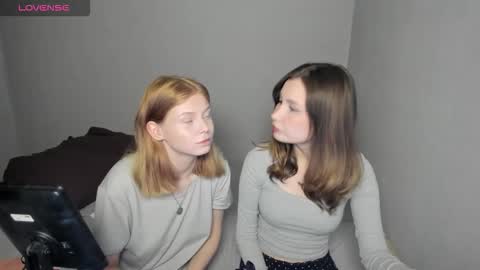 Snapshot of eumomino chatting on 10.17.25 Veronica Tiia Lilith left to right online show from 10.17.25