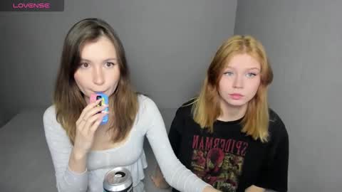 Snapshot of eumomino chatting on 10.22.25 Veronica Tiia Lilith left to right online show from 10.22.25