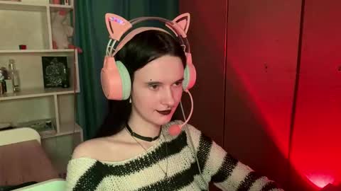 Snapshot of eunabiddlecome chatting on 03.07.26 Kate online show from 03.07.26