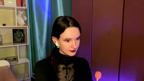 Snapshot of eunabiddlecome chatting on 03.17.26 Kate online show from 03.17.26