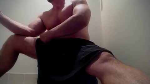 Snapshot of eurobullmuscle chatting on 10.02.25 euro bull online show from 10.02.25