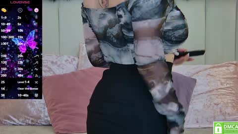 Snapshot of eva__summers chatting on 01.28.25 Eva online show from 01.28.25