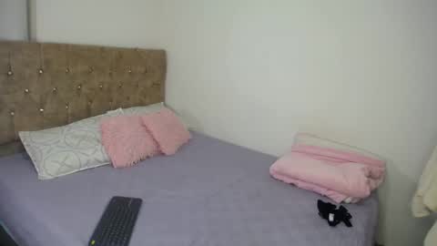 eva_adan19 online show from 03.03.25