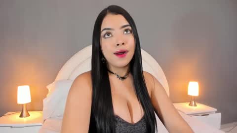 EVA  online show from 02.26.25