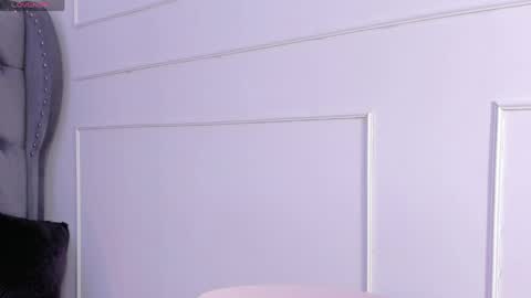 Eva  online show from 05.18.26