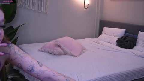 Eva online show from 01.27.25