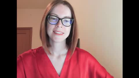 Snapshot of eva_cutesmile chatting on 09.23.25 Eva online show from 09.23.25