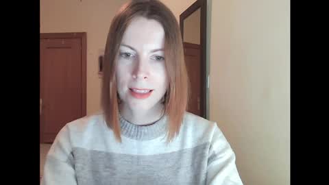 Snapshot of eva_cutesmile chatting on 11.18.25 Eva online show from 11.18.25