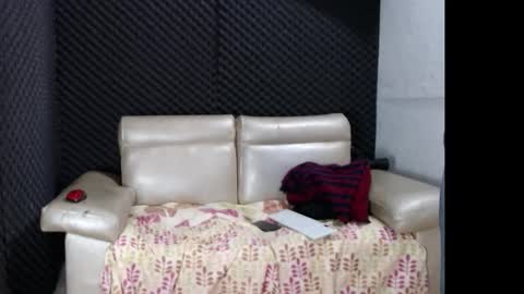 Snapshot of eva_cutie36 chatting on 09.30.25 eva online show from 09.30.25