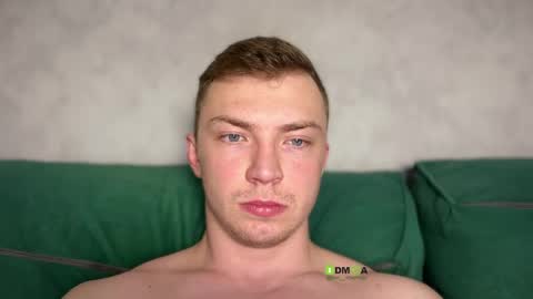 Eva and Iron online show from 04.08.26