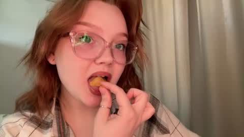 eva_kittenn online show from 07.18.26