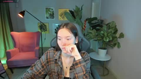 Snapshot of eva_leeee chatting on 06.29.26 Eva online show from 06.29.26