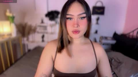 Queen Eva Mazikeen online show from 02.15.26