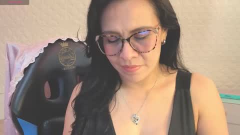 Snapshot of eva_mermaid chatting on 05.20.26 Eva online show from 05.20.26