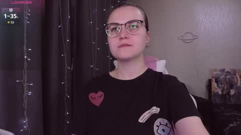 Eva online show from 10.15.25